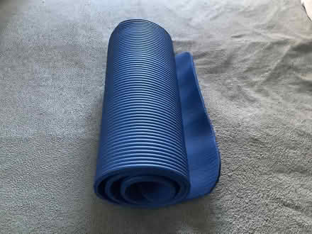 Photo of free Yoga mat, v-pillow, heatable wet wipes (Blacklands TN34) #3