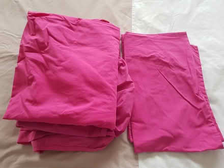 Photo of free Single bed sheets & pillow cases (Eastergate PO20) #1