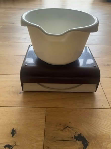 Photo of free Kitchen scales (Stepney E1) #1