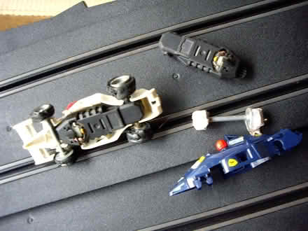 Photo of free Carrera Formula 1 Slot Car Racing (Whitley SN12) #4