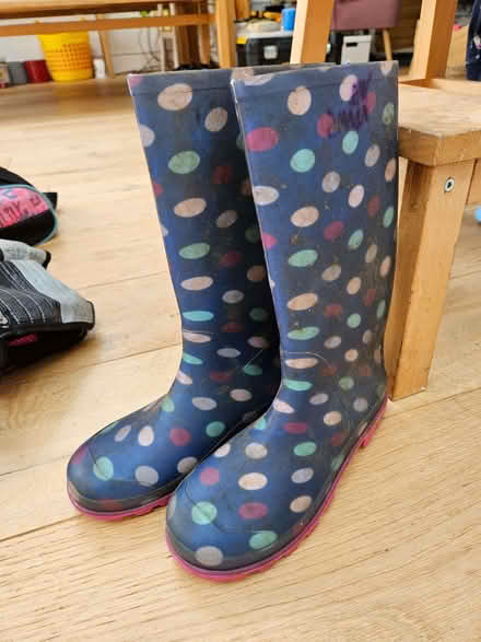 Photo of free Size 4 welly boots (Camden) #1