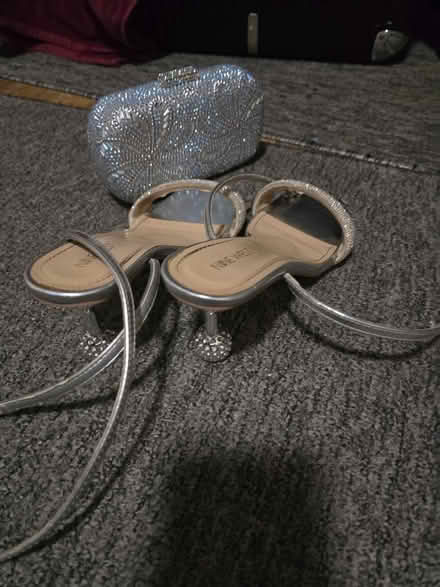 Photo of free Shoe and purse (Turkey Street EN1) #1