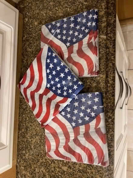 Photo of free American Flag Style Napkins (Selsdon CR2) #1