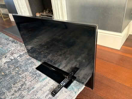 Photo of free 32 inch SamsungTV (Rathgar Dublin 6) #1