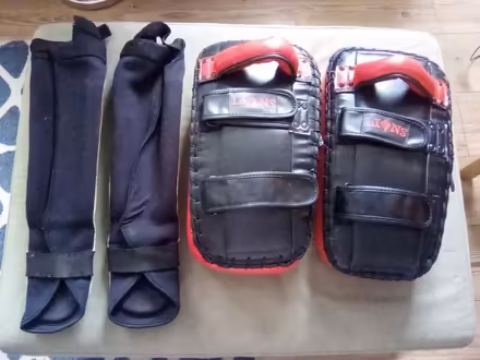 Photo of free Thai boxing training items (Shepherds Bush W12) #1