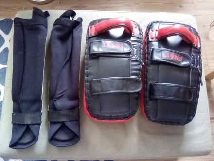 Photo of free Thai boxing training items (Shepherds Bush W12) #1