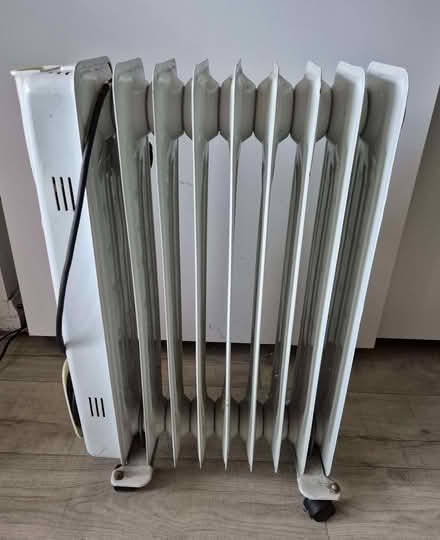 Photo of free Oil filled electric radiator (Slough central SL1) #1