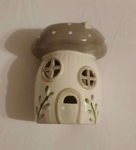 Photo of free Cute oil burners (Leicester LE2) #1