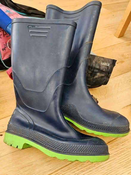 Photo of free Size 3 welly boots (Camden) #1