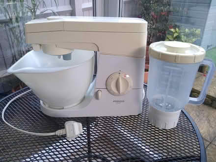 Photo of free Kenwood chef mixer (Stroud GL5) #1