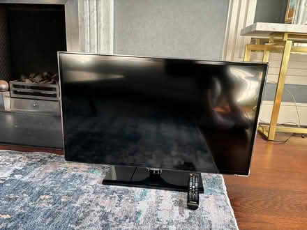 Photo of free 32 inch SamsungTV (Rathgar Dublin 6) #2