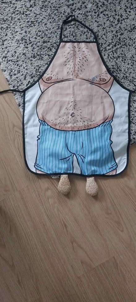 Photo of free Apron (SE1 8QT) #1