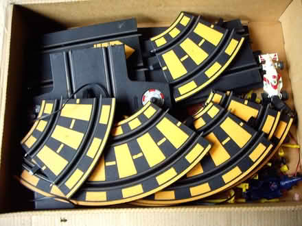 Photo of free Carrera Formula 1 Slot Car Racing (Whitley SN12) #2