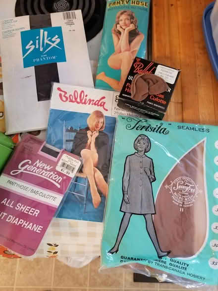 Photo of free Nylons. - medium (Streetsville l5m1g7) #1
