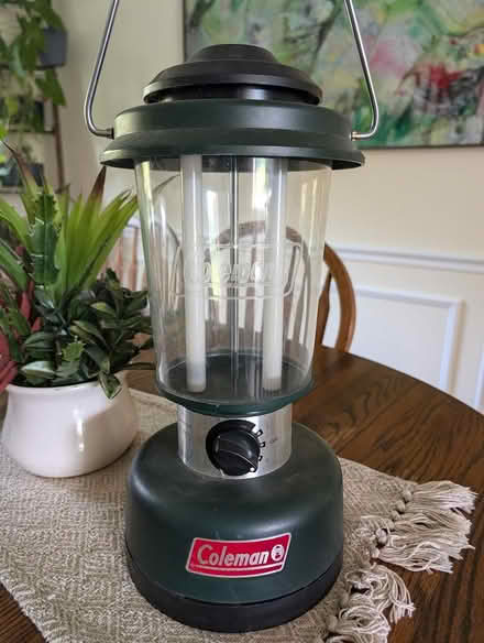 Photo of free Coleman camping lantern (Vienna Hunter Mill) #1