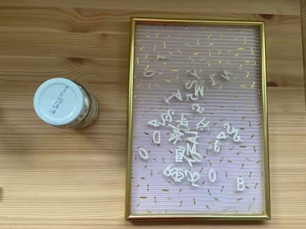 Photo of free Letter frame (GU1) #1