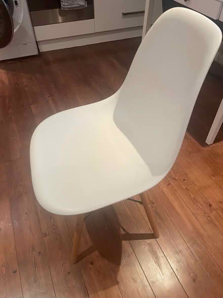 Photo of free Chair, pickup from N1 8DN (Angel) (islington N1) #3