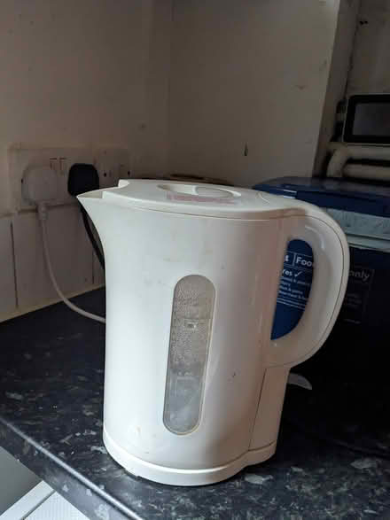 Photo of free Kettle (Turnpike Lane N15) #1