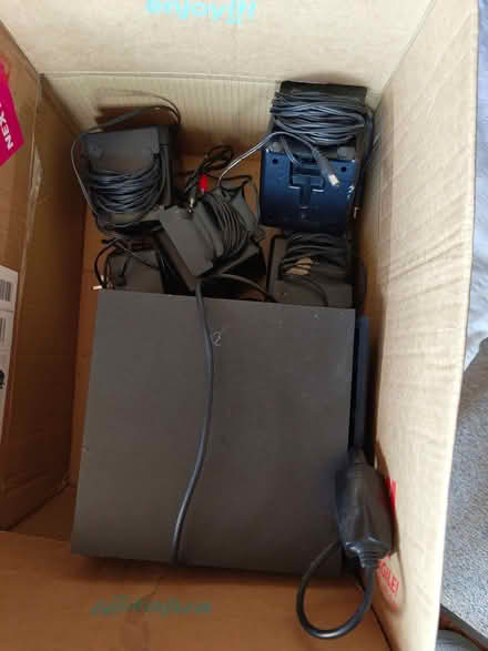 Photo of free PC speakers with subwoofer (Whoberley CV5) #1