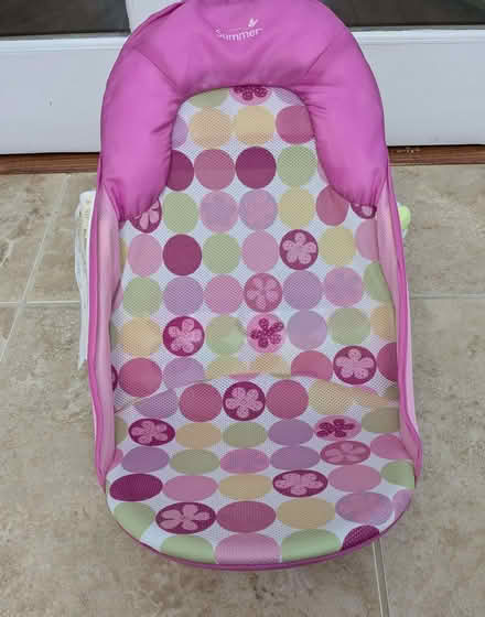 Photo of free Baby Bath Seat (GU14) #2