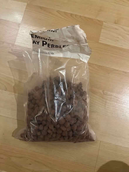 Photo of free Garden pebbles 1l (SE1) #1