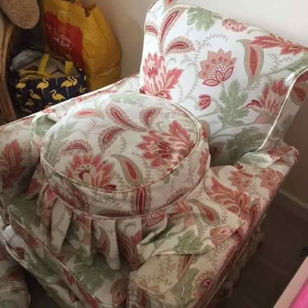 Photo of free 3 seater sofa, 2 armchairs and a footstool (Alfreton DE55) #2