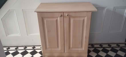 Photo of free Small cupboard (Central Watford WD17) #1
