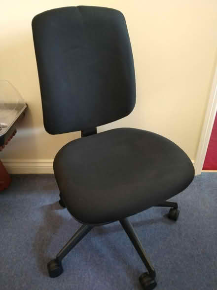 Photo of free Office chair (Emerson Valley, MK4) #2