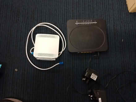 Photo of free Router and range extender (AB24) #1