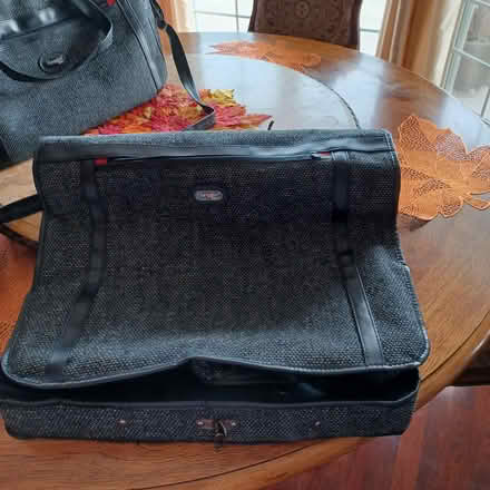 Photo of free 5 pc luggage set (Wellington, Oberlin) #2