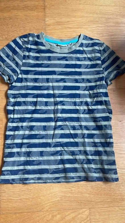 Photo of free Boys tshirt 134-140cm ca 8Y (EC1V Angel) #1