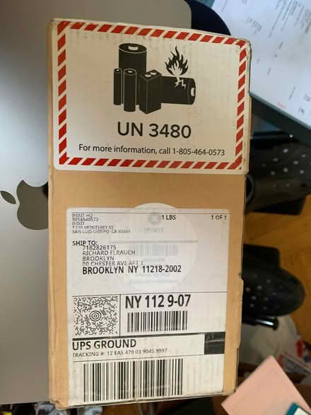 Photo of free Brand new battery for iPhone (Brooklyn/Kensington) #2