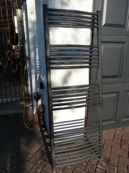 Photo of free 600 x 1600 Towel rail radiator (Chislehurst Road Petts Wood) #1