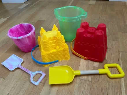 Photo of free Buckets and spades (Widcombe) #1