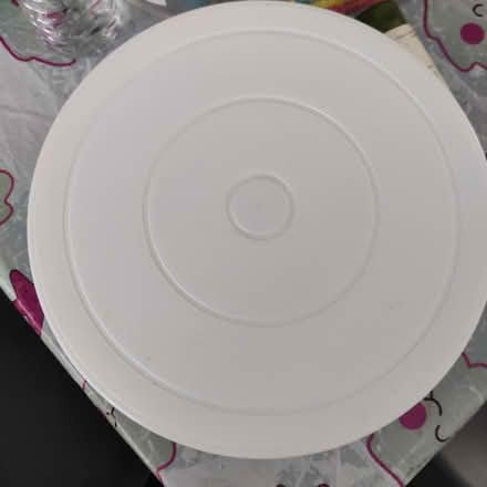 Photo of free Cake turntable (Limeside OL8) #1