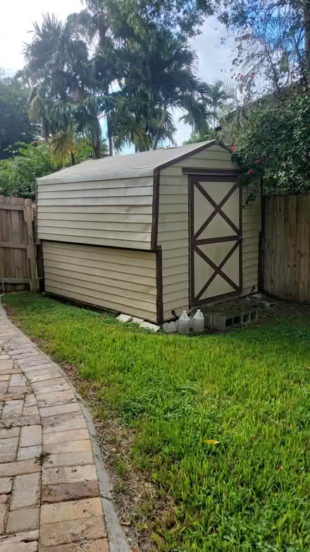 Photo of free Shed (33186 Miami) #1