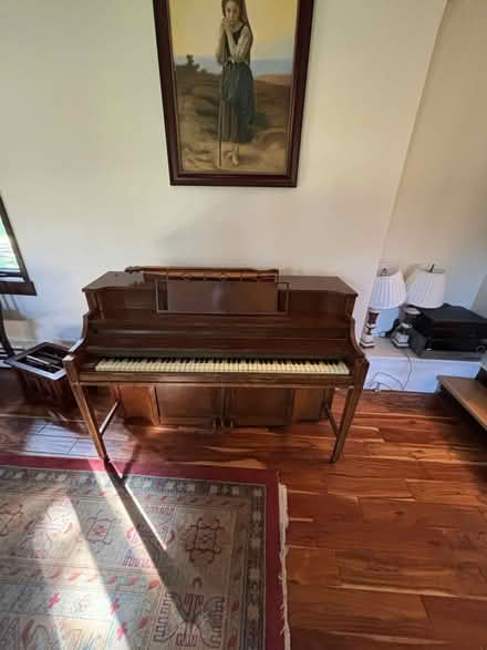 Photo of free Piano (Mundelein) #2