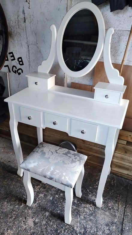 Photo of free Dressing table (Exmouth, EX8) #1