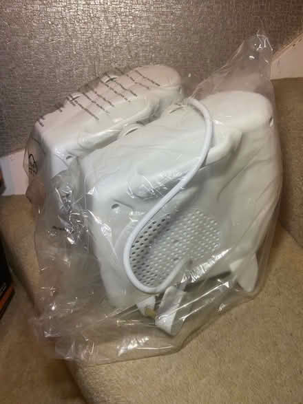 Photo of free Rhino 2KW Fan Heater (London SE20) #4