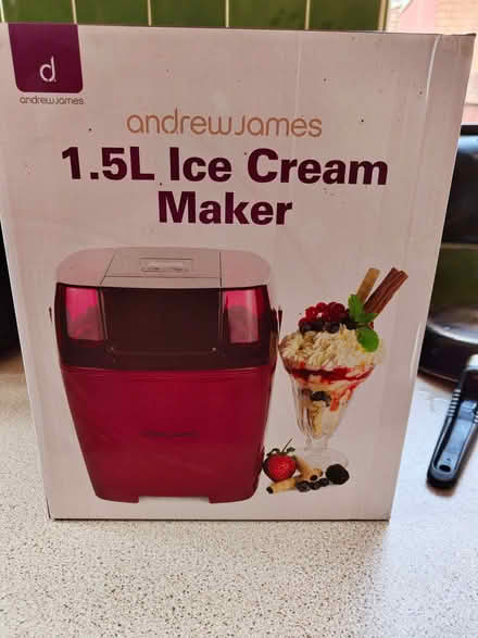 Photo of free 1.5L Andrew James ice cream maker (Whoberley CV5) #2
