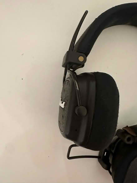 Photo of free Marshal wireless headphones (Purley) #1