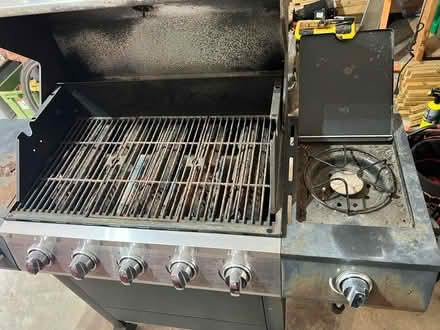 Photo of free Grill (Holt/Robinson) #2