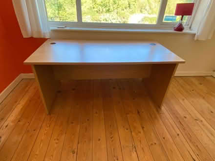 Photo of free Desk (Charlton Kings GL52) #1
