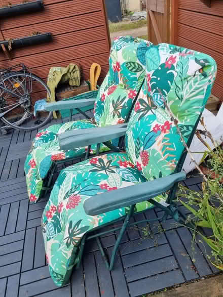 Photo of free Reclining chairs x2 must go today (EN11 rye house area) #2
