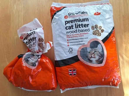 Photo of free Wood based cat litter (Pemberton WN5) #3