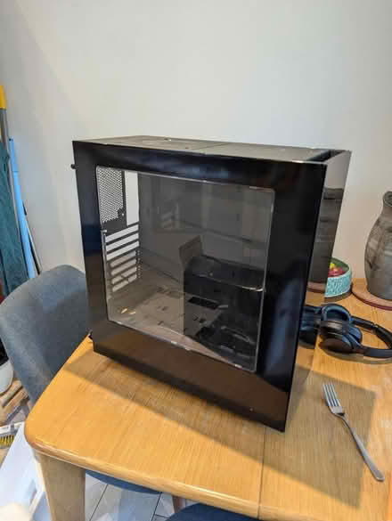 Photo of free Old Computer Case (Bermondsey, SE1) #1