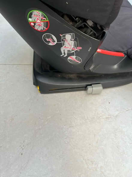 Photo of free Maxi cosi car seat isofix (Newbridge, Bath) #4