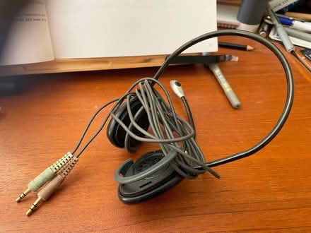 Photo of free Headphones With Microphone (CT16) #1