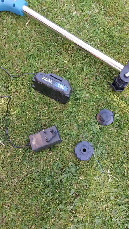 Photo of free Battery strimmer with 2 batteries and charger (Hornby LA2) #1