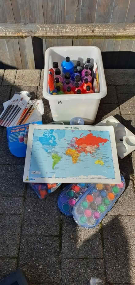 Photo of free Poster paints & accessories (Fetcham KT22) #3